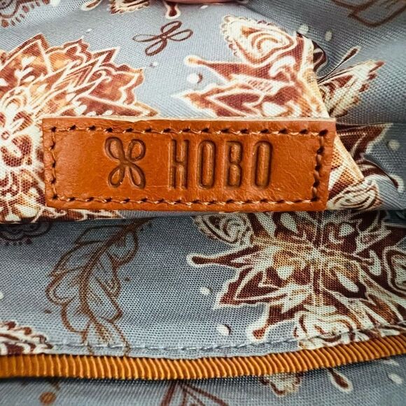 HOBO Array Crossbody Leather Bag, Concert, Stadium, Festival Approved, Black NWT - Picture 10 of 16